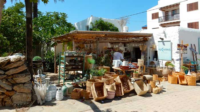 tiendas y boutiques en Santa Gertrudis de Fruitera