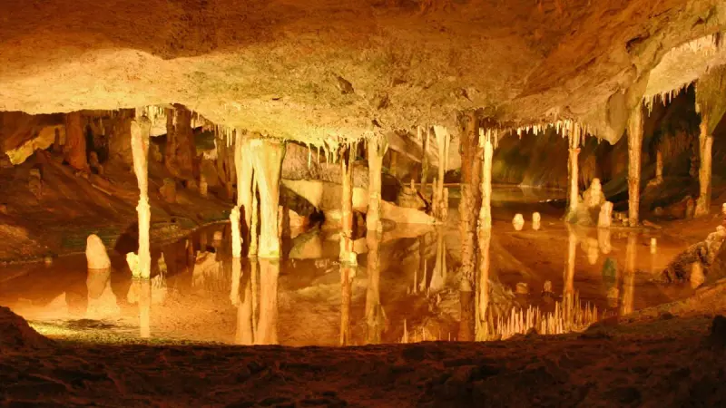 Cuevas de Can Marçà ibiza