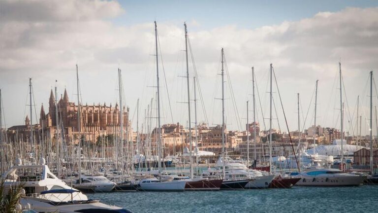 Paseo Marítimo y catedral de Palma de Mallorca