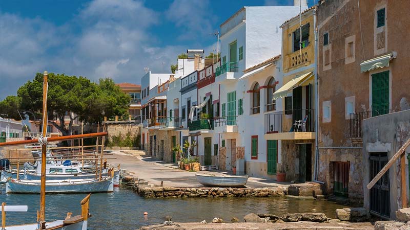 casco antiguo de Portocolom mallorca