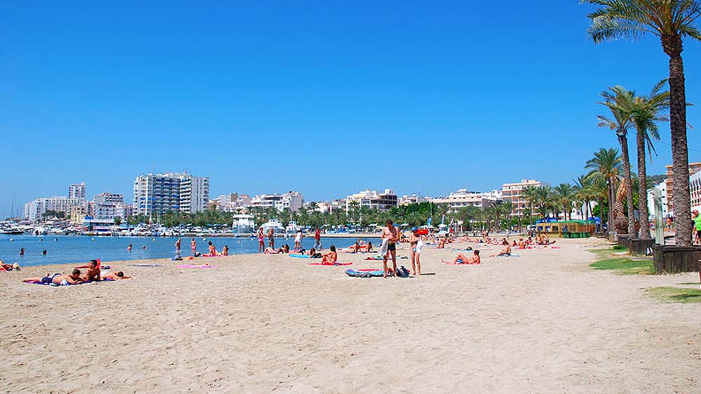 visit urban beaches of Sant Antoni de Portmany