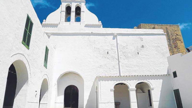 see the church of Sant Antoni