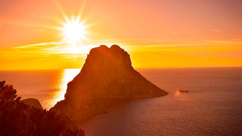 puesta de sol en ibiza donde verla