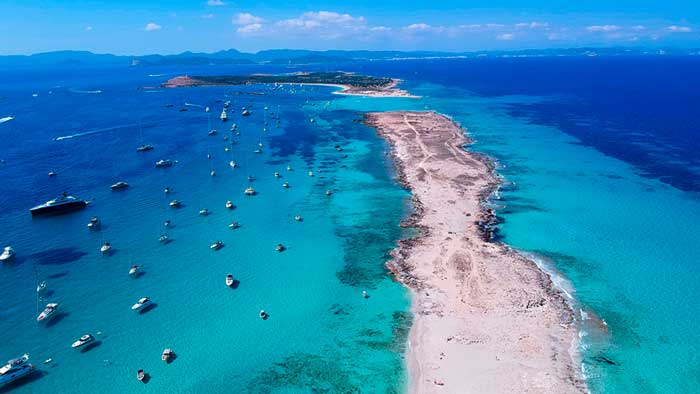 visit Formentera with children in Ibiza