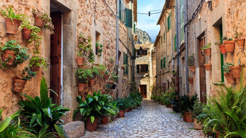 visitar casco antiguo de valldemossa