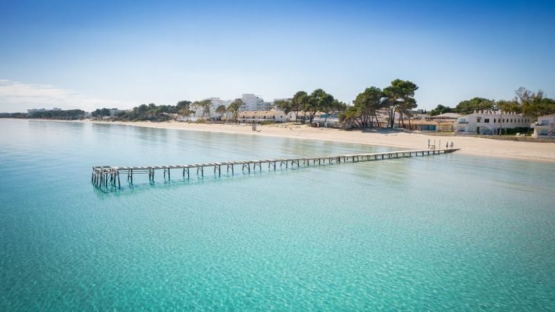 ir a playa de muro con niños